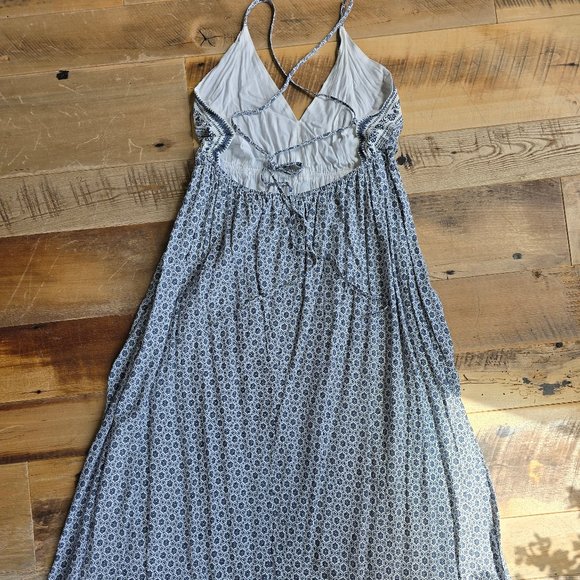 Lulus Back Lace Up Tie Back Maxi Dress Size Large - Picture 2 of 10
